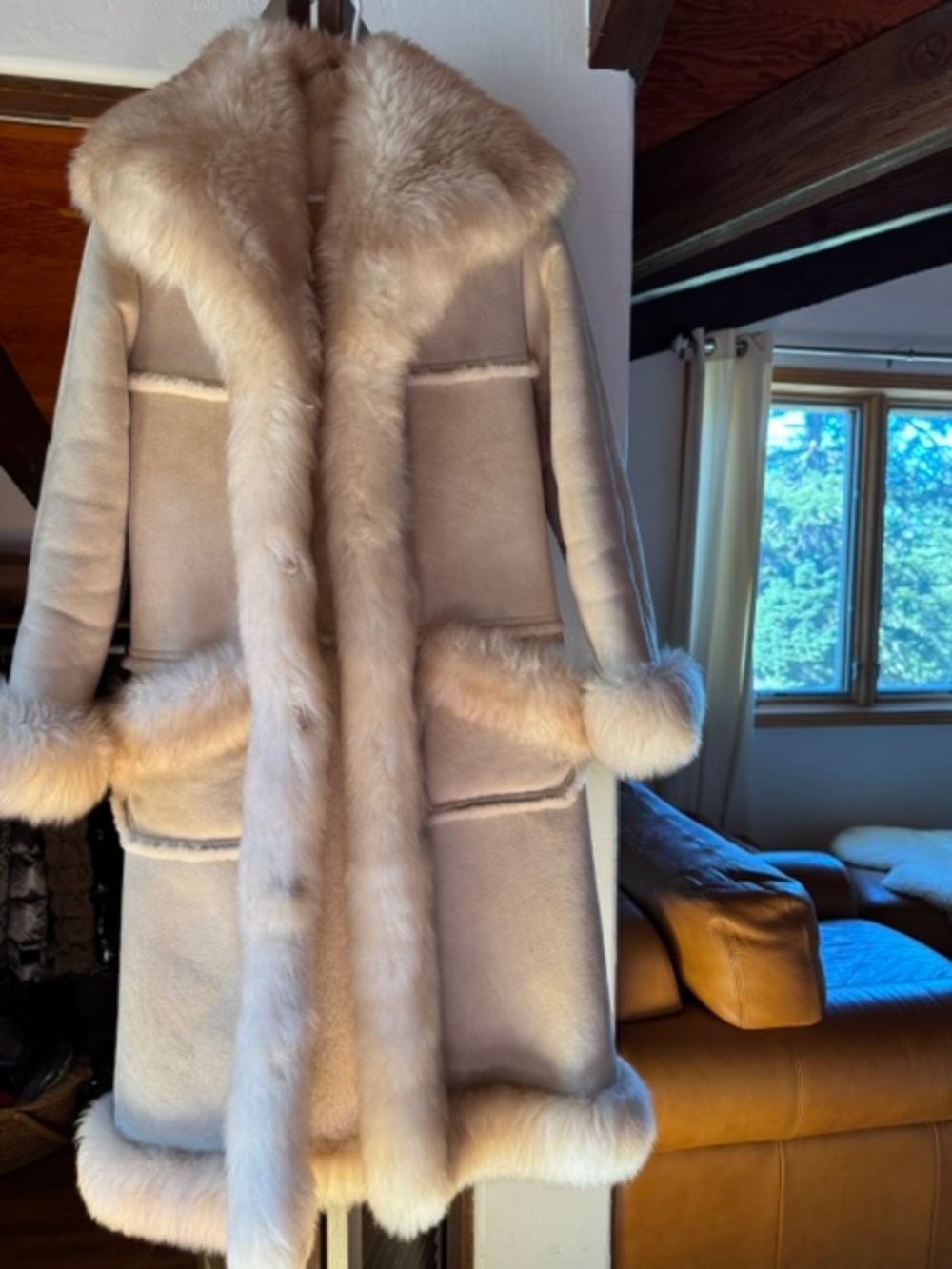 Overland Sheepskin real fur coat, blonde, size 8